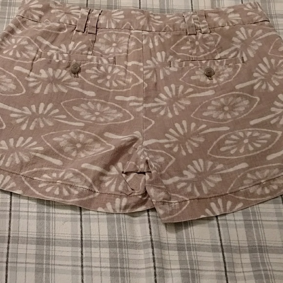 Ann Taylor LOFT shorts - Picture 7 of 7